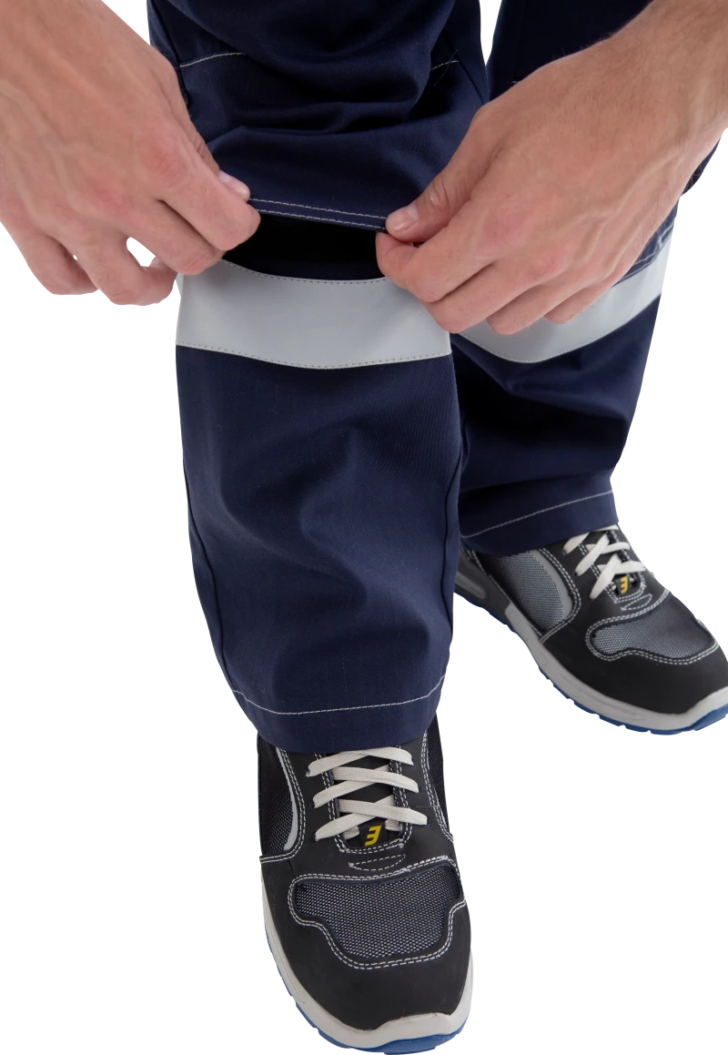 Костюм мужской МЕГАСТАТОЙЛ от нефтепродуктов, кратковременного воздействия пламени, статического электричества, темно-синий/серый/оранж Кос 907